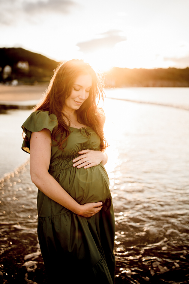Sunset maternity photography session on the beach, yorkshire